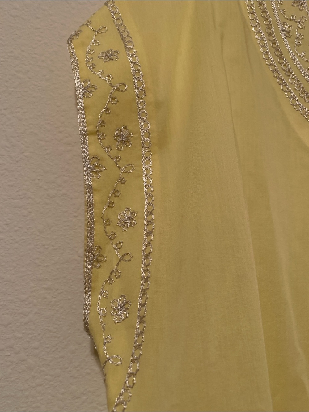 Yellow Hindu-Themed Top - Picture 5 of 14